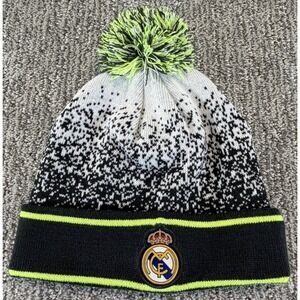 Real Madrid Licensed Winter Beanie Hat Tossle Cap With Pom One Size Fits Most